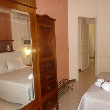 公寓 Casa Vico 2 陶尔米纳