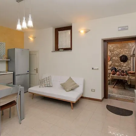 Casa Vico 2 * Таормина