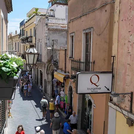 Casa Vico Romano 2